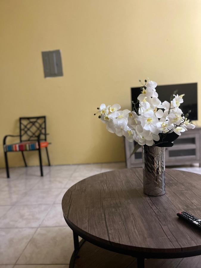 St Bess Comfort Style Black River Ngoại thất bức ảnh