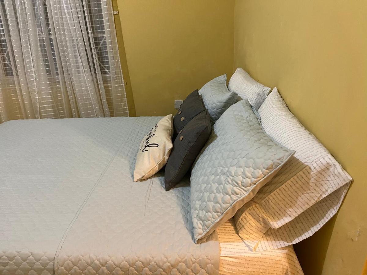 St Bess Comfort Style Black River Ngoại thất bức ảnh